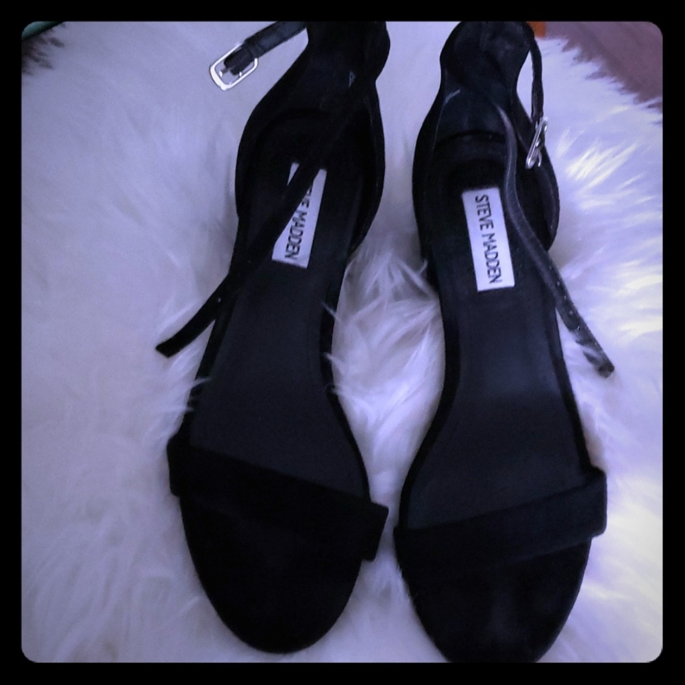 Black Steve madden chuncky heel size 7 1/2